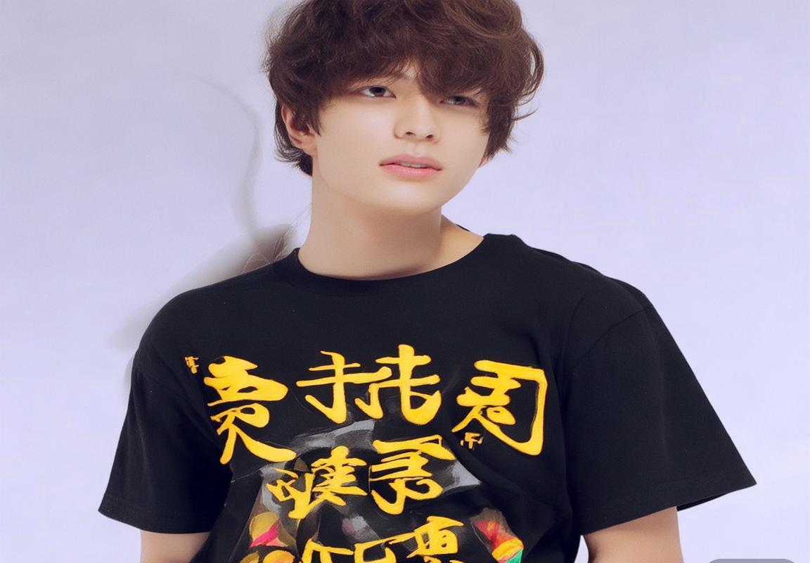 虚拟偶像势界代露娃：双生幻想如何引爆Z世代的二次元文化潮流